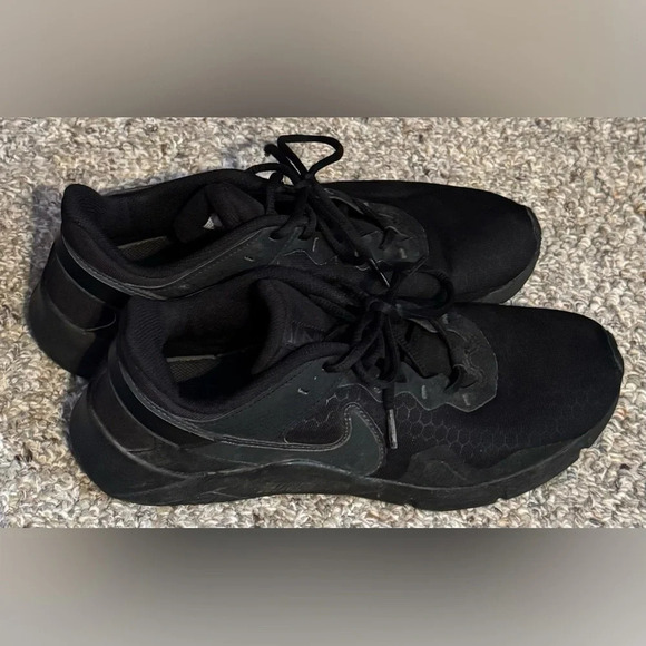 Nike Other - Nike Men’s Legend Essential 2 Black